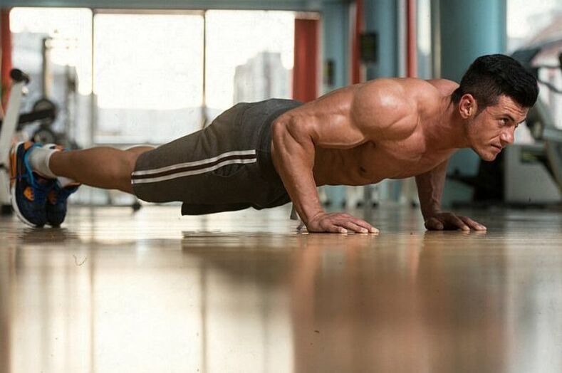 Para aumentar a libido, basta fazer várias flexões do chão. 